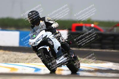 media/Jun-07-2025-TrackDaz (Sat) [[4413525952]]/C Group/1240pm (Turn 1)/